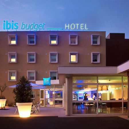 Ibis Budget Loriol ル・プーザン エクステリア 写真