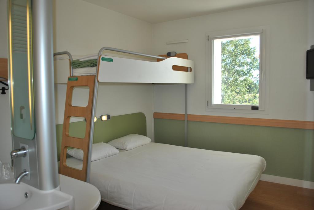 Ibis Budget Loriol ル・プーザン エクステリア 写真