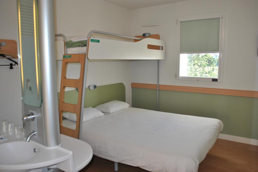 Ibis Budget Loriol ル・プーザン エクステリア 写真